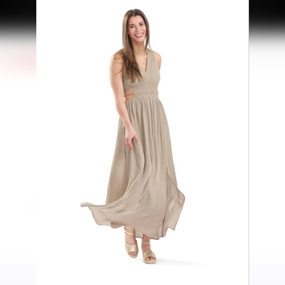 Maxi dress - Picture 1 of 4